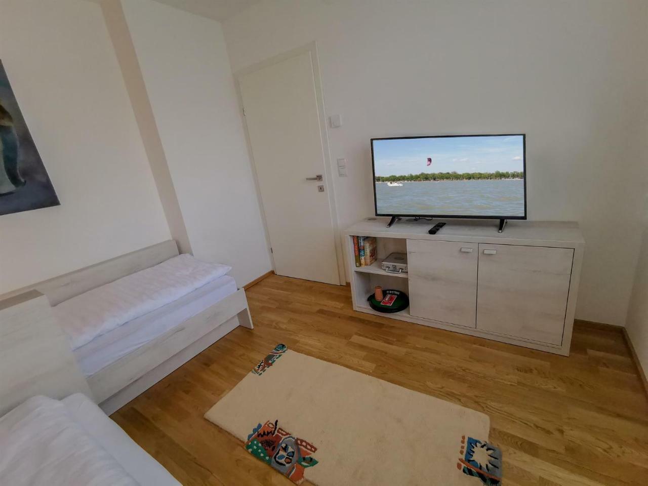 Pannonia Appartements Neusiedl am See Exterior photo
